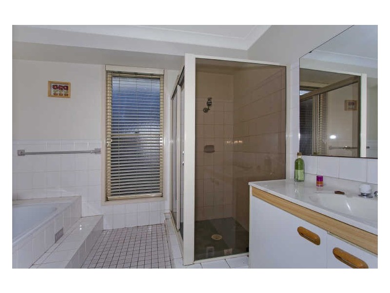89 Wyong Road, Berkeley Vale NSW 2261