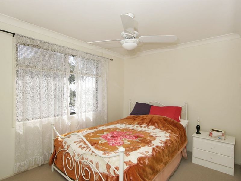 21 Stornaway Crescent, Berkeley Vale NSW 2261