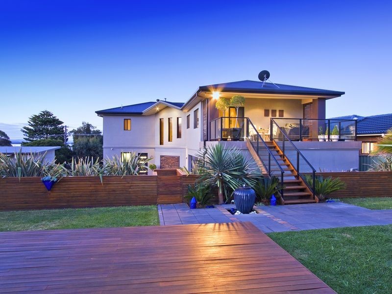 16 Trelawney Street, Killarney Vale NSW 2261