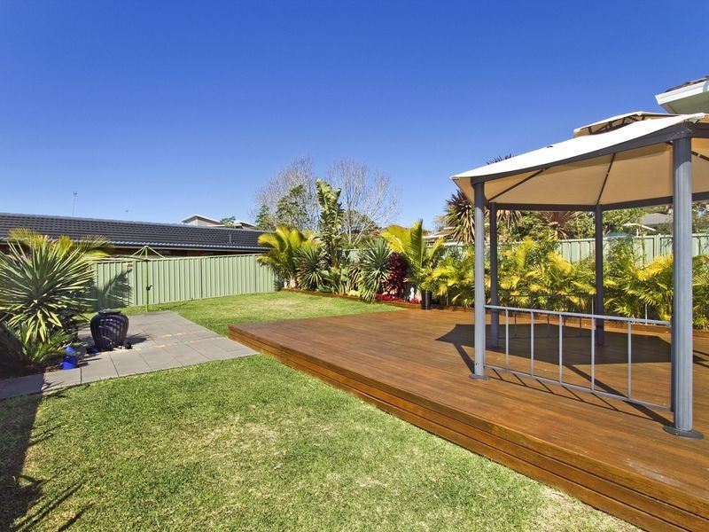 16 Trelawney Street, Killarney Vale NSW 2261