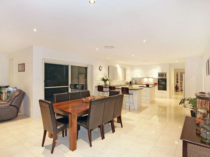 25 Moorlan Avenue, Killarney Vale NSW 2261