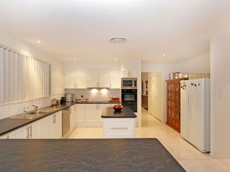 25 Moorlan Avenue, Killarney Vale NSW 2261