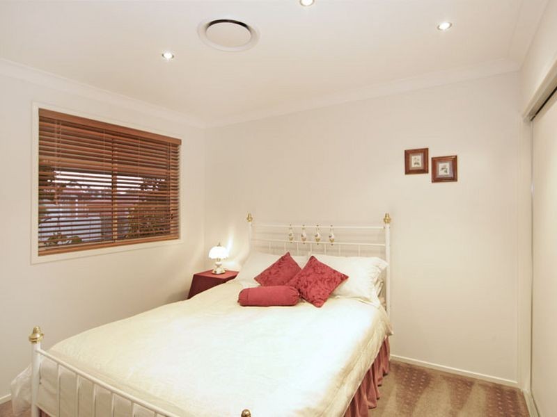 25 Moorlan Avenue, Killarney Vale NSW 2261