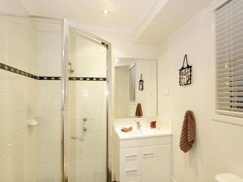 25 Moorlan Avenue, Killarney Vale NSW 2261