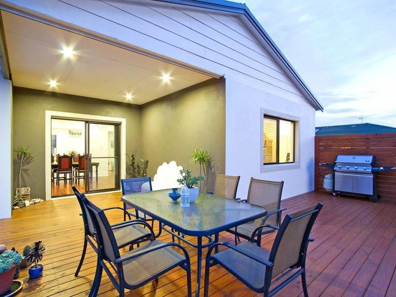 7 Crosby Crescent, Killarney Vale NSW 2261