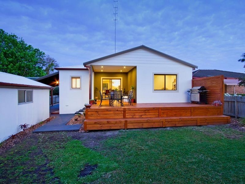 7 Crosby Crescent, Killarney Vale NSW 2261