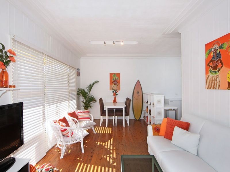 18 Crosby Crescent, Killarney Vale NSW 2261