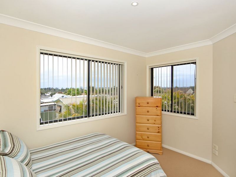 49a Shortland Avenue, Killarney Vale NSW 2261