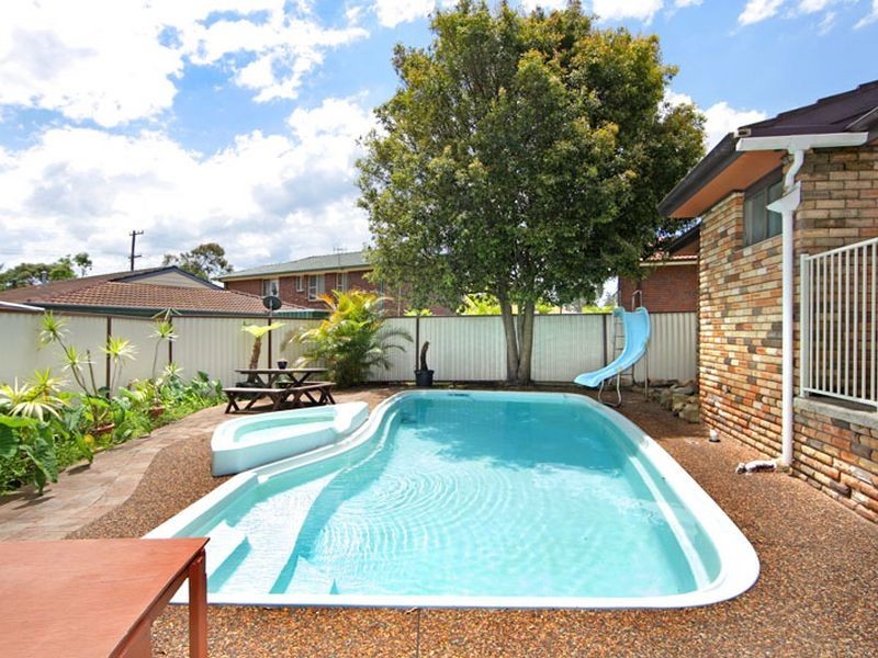 7 Waikiki Close, Killarney Vale NSW 2261