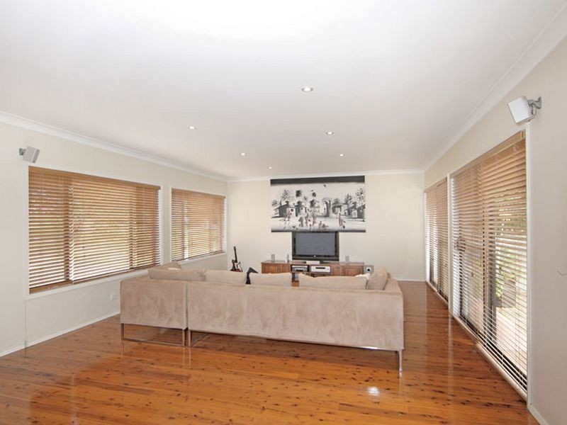 7 Waikiki Close, Killarney Vale NSW 2261