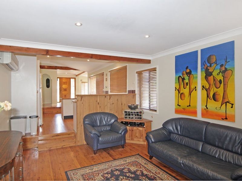 7 Waikiki Close, Killarney Vale NSW 2261