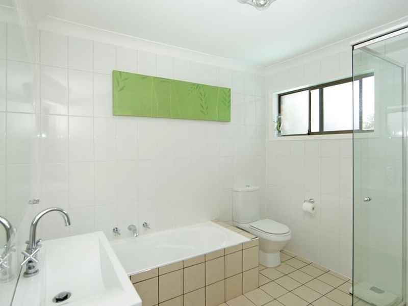 7 Waikiki Close, Killarney Vale NSW 2261