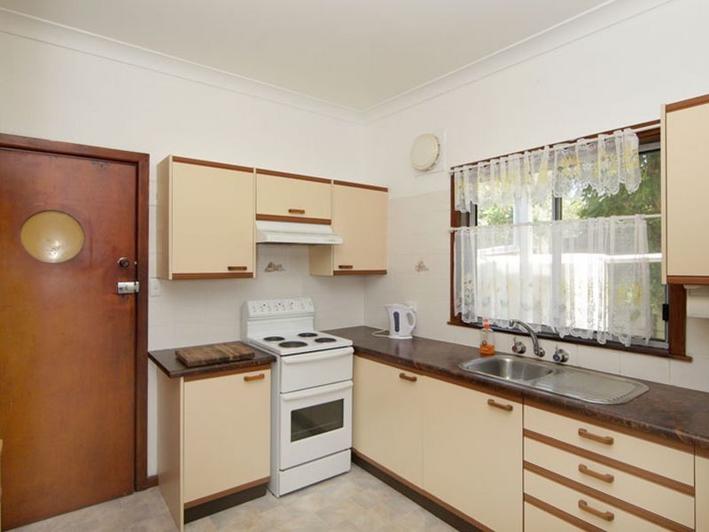 110 George Evans Road, Killarney Vale NSW 2261