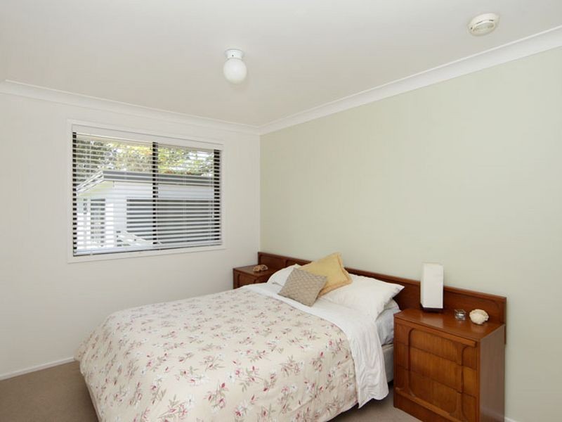 20 George Hely Crescent, Killarney Vale NSW 2261