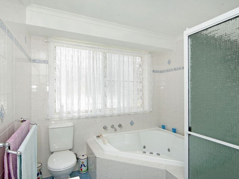 12 Hanalei Avenue, Chittaway Bay NSW 2261