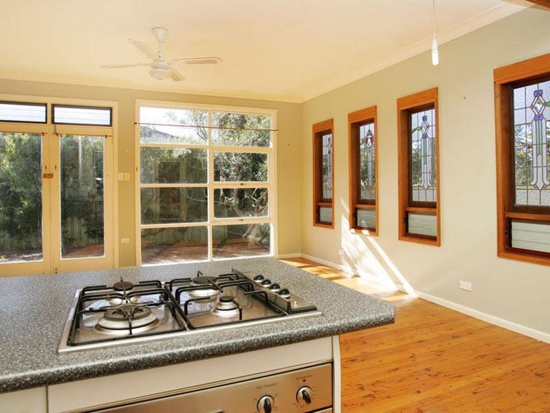 5 Sunshine Avenue, Chittaway Point NSW 2261