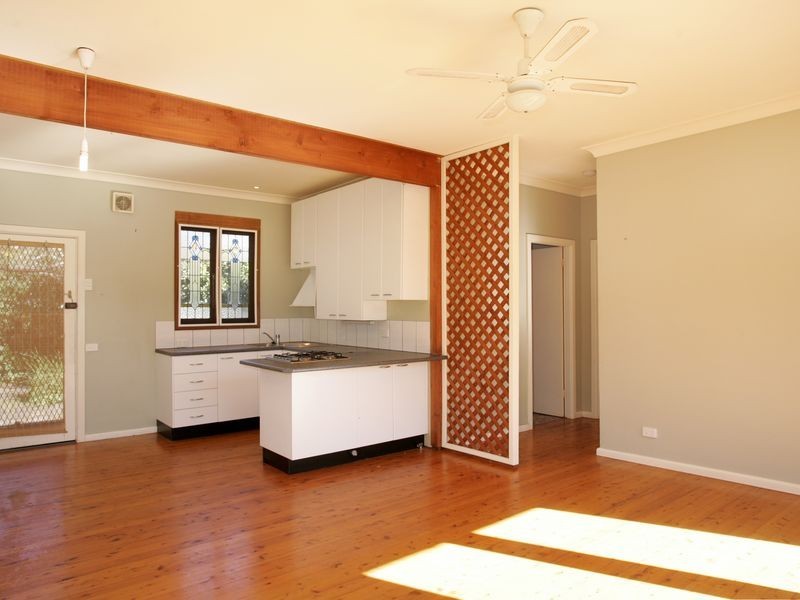 5 Sunshine Avenue, Chittaway Point NSW 2261