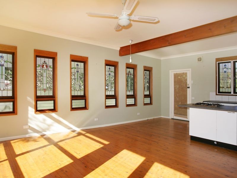 5 Sunshine Avenue, Chittaway Point NSW 2261