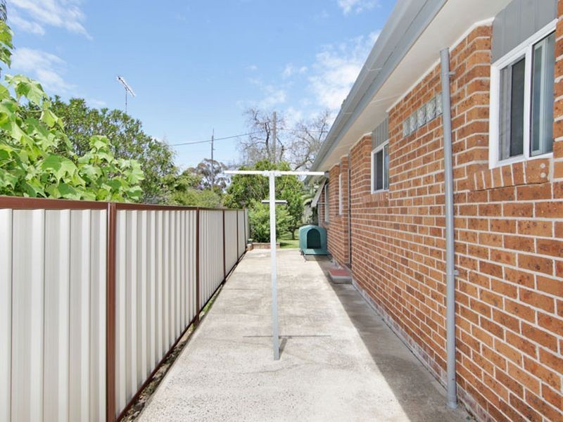 6 Boorana Close, Killarney Vale NSW 2261