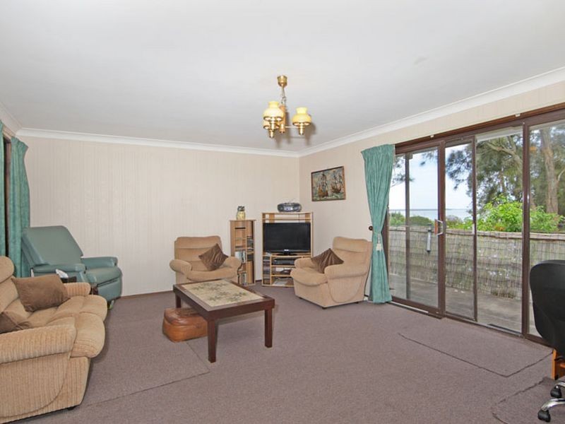 259 Lakedge Avenue, Berkeley Vale NSW 2261