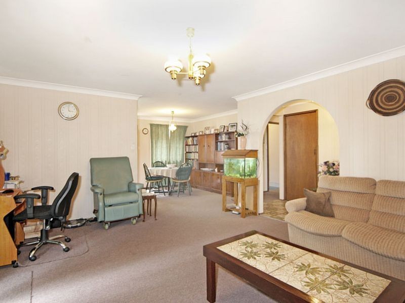 259 Lakedge Avenue, Berkeley Vale NSW 2261