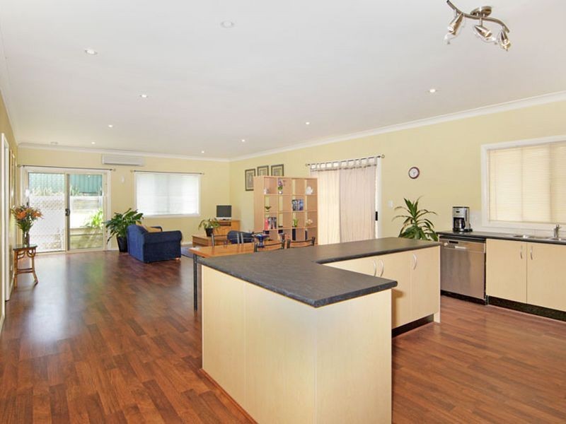 10 Peach Avenue, Tumbi Umbi NSW 2261