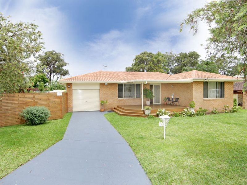 2 Cranbrook Crescent, Killarney Vale NSW 2261