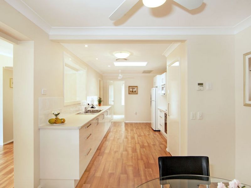 2 Cranbrook Crescent, Killarney Vale NSW 2261