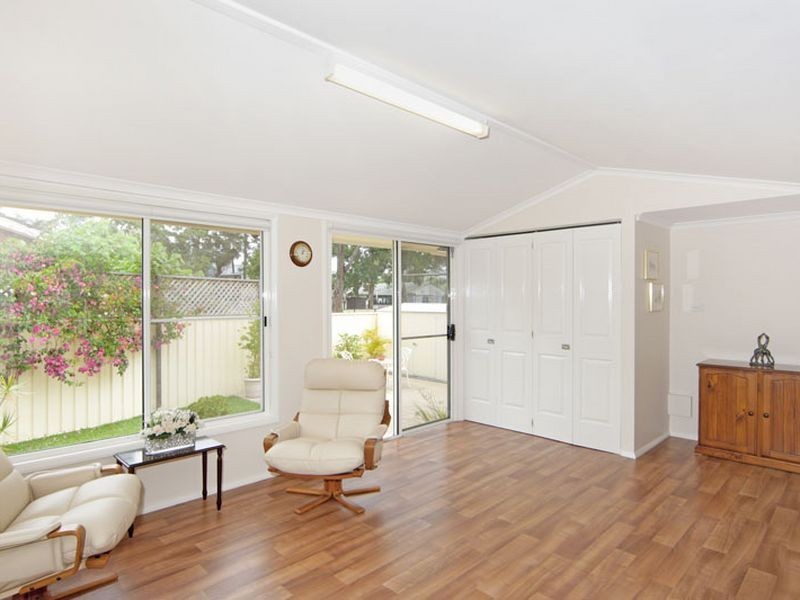 2 Cranbrook Crescent, Killarney Vale NSW 2261