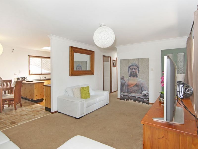 239 Cygnet Drive, Berkeley Vale NSW 2261