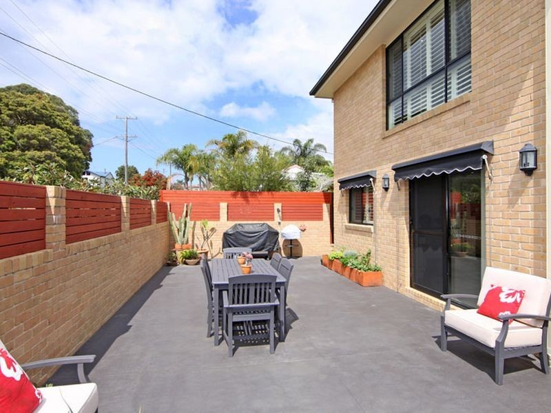 49 Shortland Avenue, Killarney Vale NSW 2261