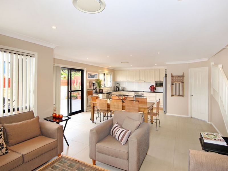 49 Shortland Avenue, Killarney Vale NSW 2261