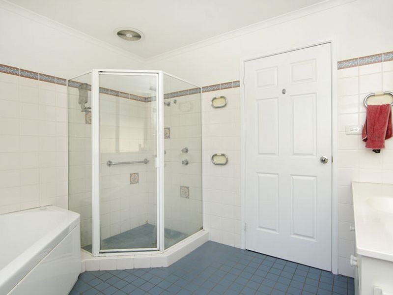 21 Naelcm Avenue, Killarney Vale NSW 2261