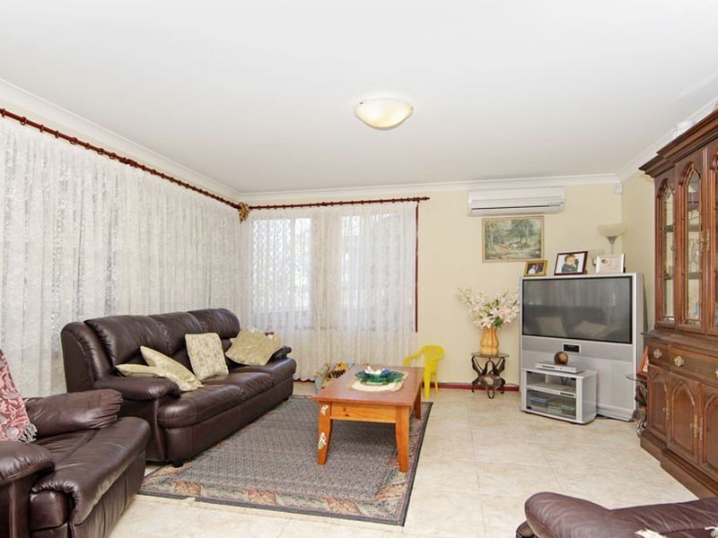 30 George Evans Road, Killarney Vale NSW 2261