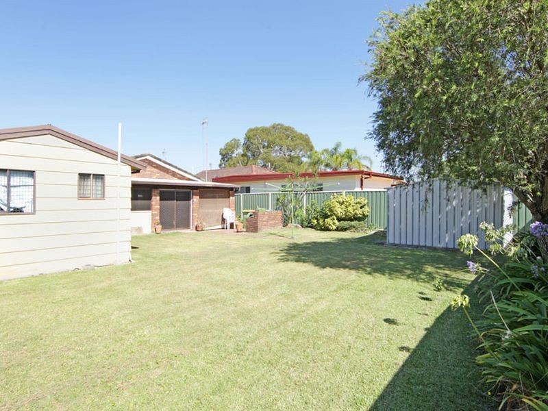 3 George Evans Road, Killarney Vale NSW 2261