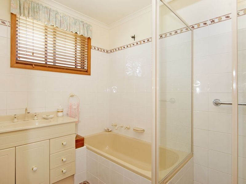3 George Evans Road, Killarney Vale NSW 2261