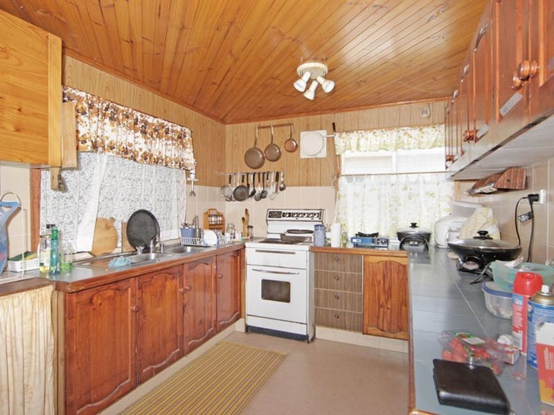 4 Campbell Avenue, The Entrance NSW 2261