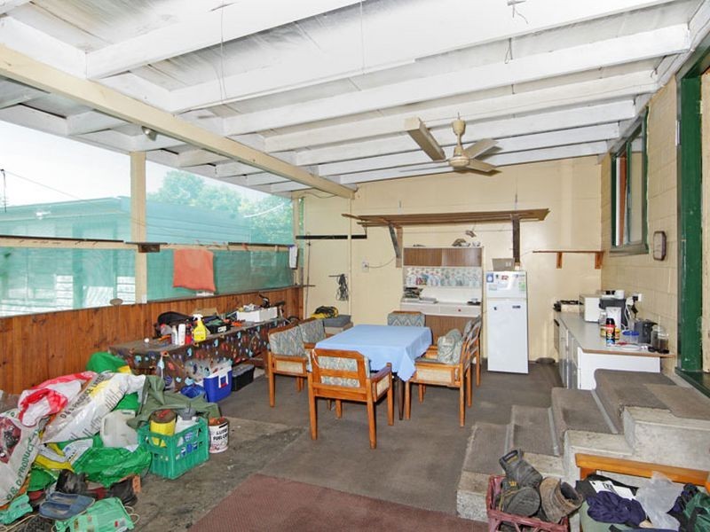 4 Campbell Avenue, The Entrance NSW 2261