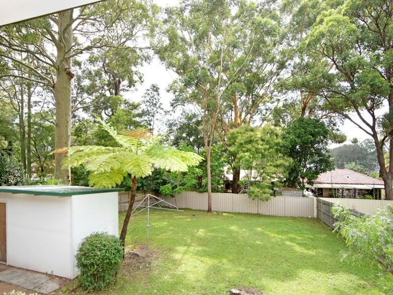 5 Kenmare Avenue, Berkeley Vale NSW 2261