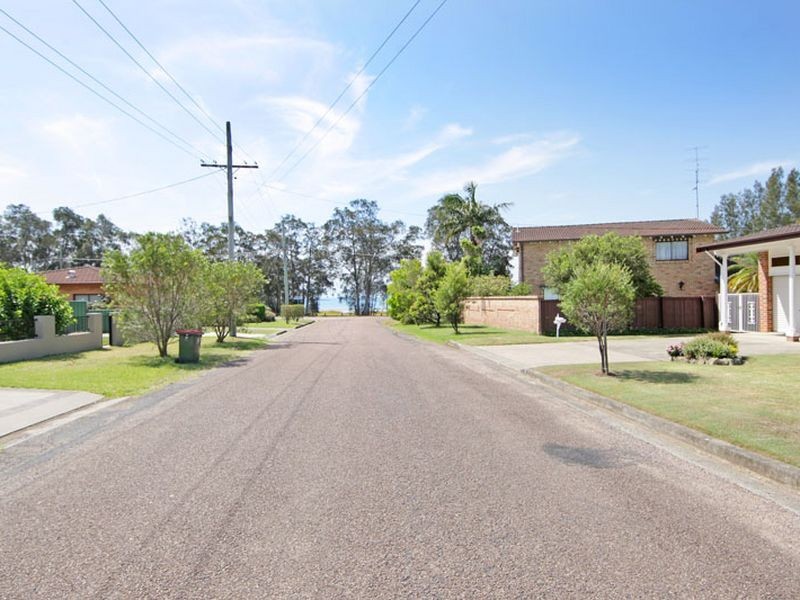 2 Ferndale Street, Killarney Vale NSW 2261