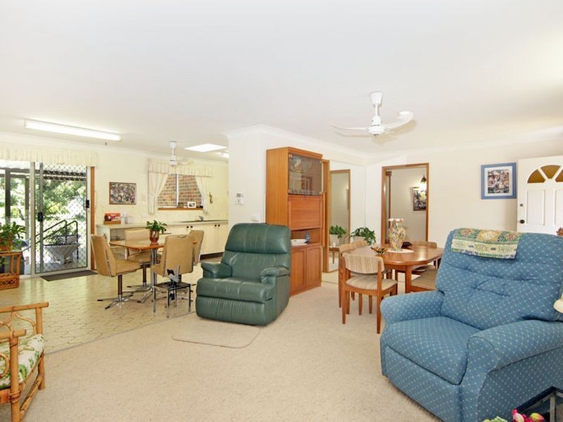 2 Ferndale Street, Killarney Vale NSW 2261