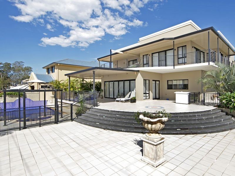 18 Lucinda Avenue, Killarney Vale NSW 2261