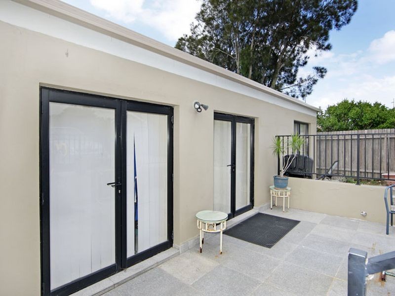 18 Lucinda Avenue, Killarney Vale NSW 2261