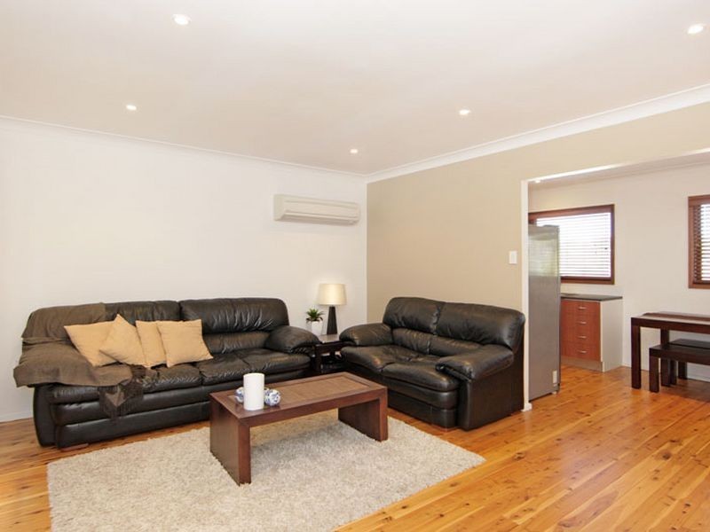 24 George Evans Road, Killarney Vale NSW 2261