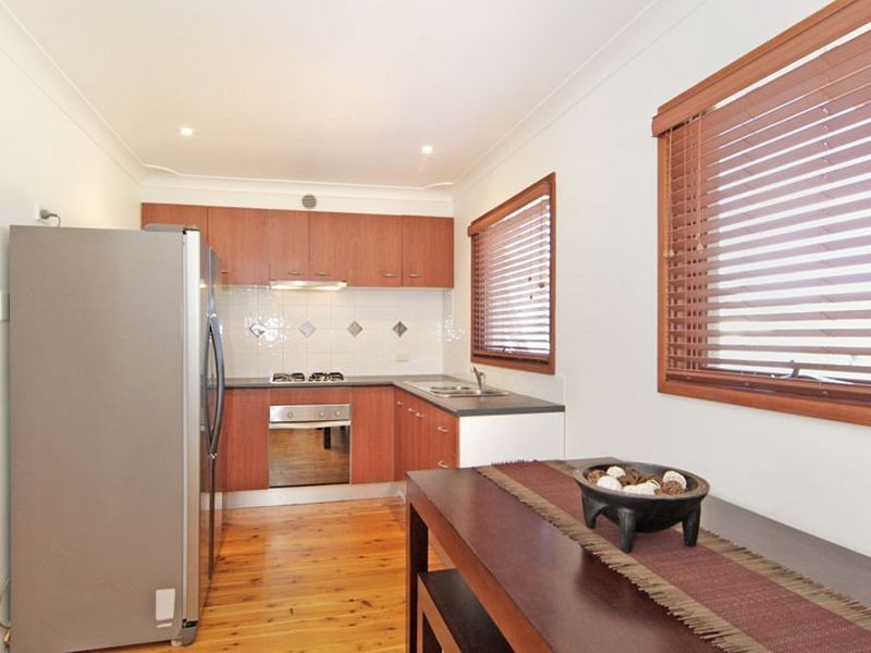 24 George Evans Road, Killarney Vale NSW 2261