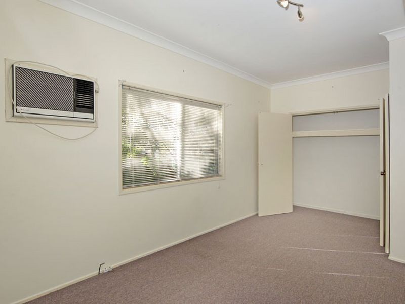 16 Mawson Drive, Killarney Vale NSW 2261