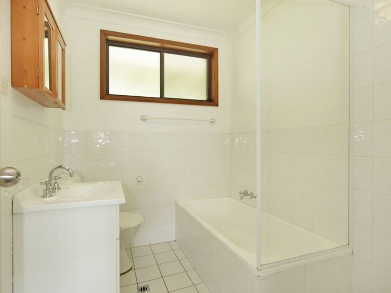 29 Pindarri Avenue, Berkeley Vale NSW 2261