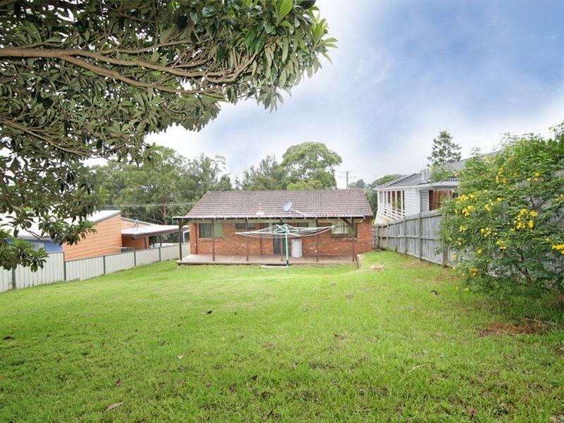 29 Pindarri Avenue, Berkeley Vale NSW 2261
