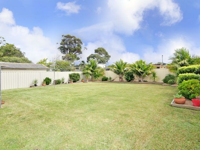 5 Tasman Avenue, Killarney Vale NSW 2261