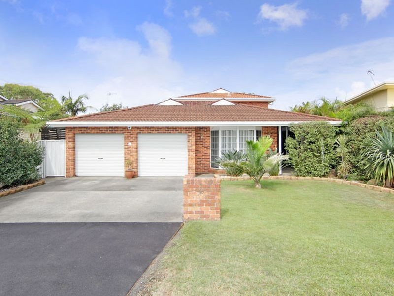 16 Crosby Crescent, Killarney Vale NSW 2261